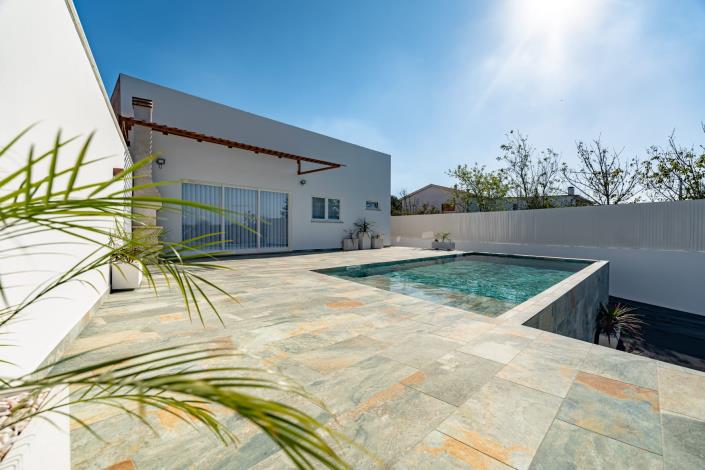 Image No.5-5 Bed House/Villa for sale