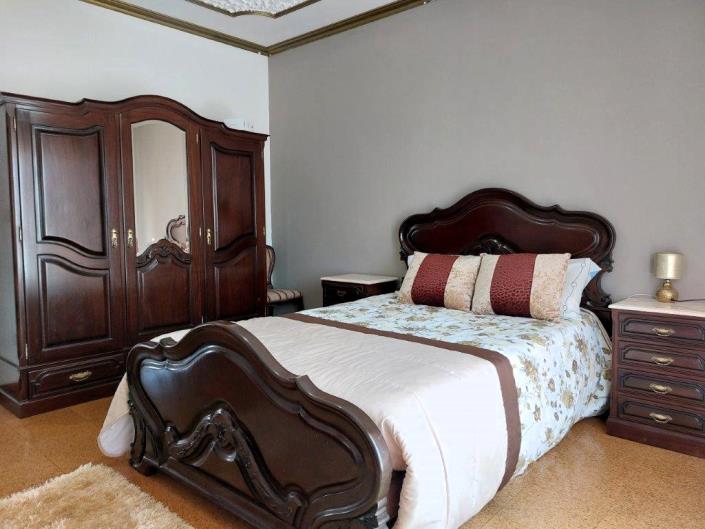 Image No.16-5 Bed Villa / Detached for sale