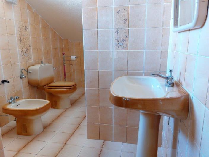 Image No.34-5 Bed Villa / Detached for sale