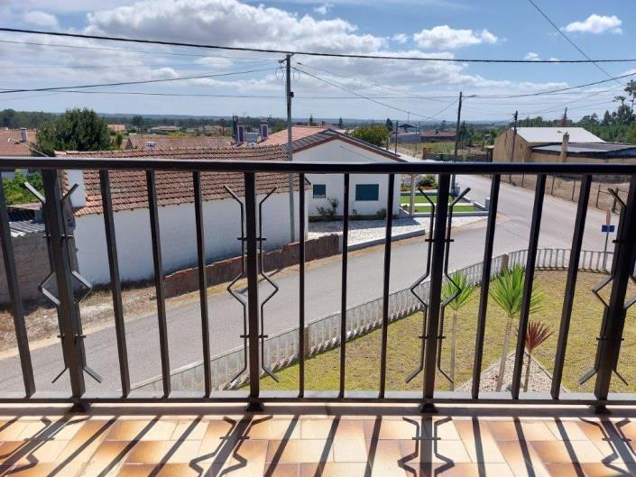 Image No.38-5 Bed Villa / Detached for sale