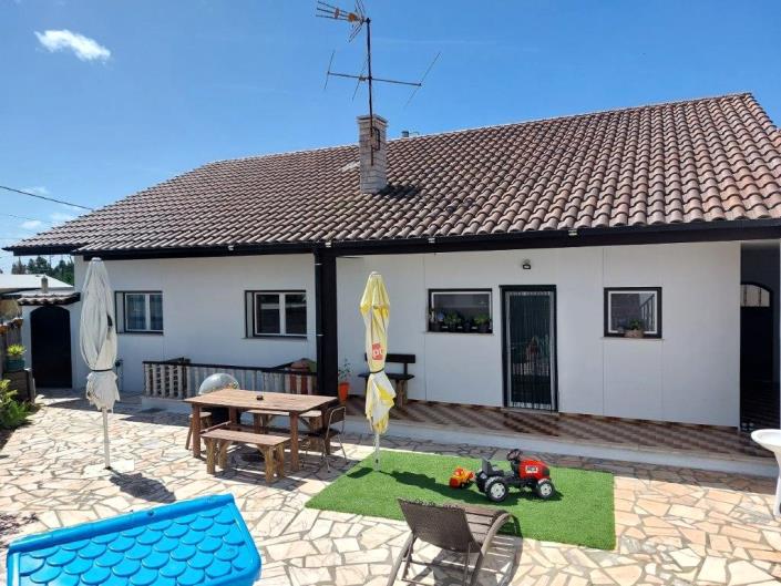 Image No.45-5 Bed Villa / Detached for sale