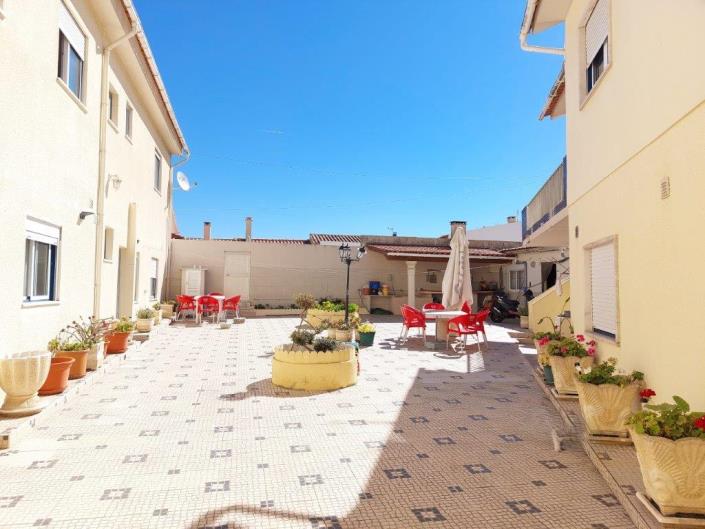 Image No.4-11 Bed Villa for sale