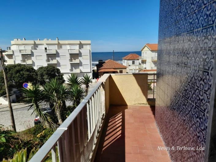 Image No.13-11 Bed Villa for sale