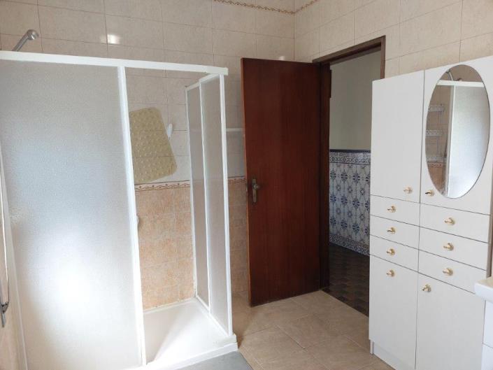 Image No.33-11 Bed Villa for sale