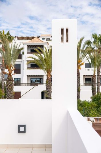 Image No.16-2 Bed Villa for sale