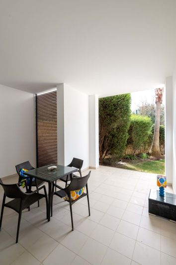 Image No.17-2 Bed Villa for sale