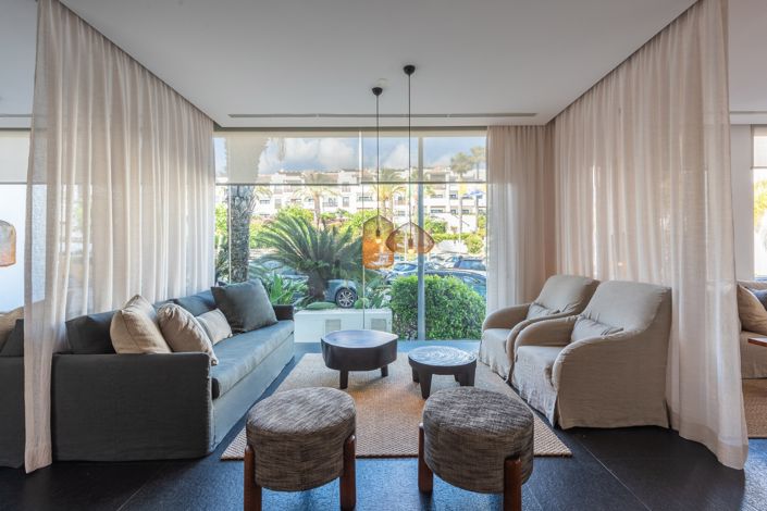 Image No.21-2 Bed Villa for sale