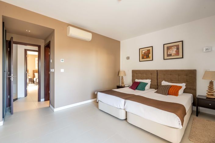 Image No.9-2 Bed Villa for sale