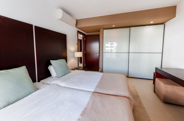 Image No.23-3 Bed Apartment for sale