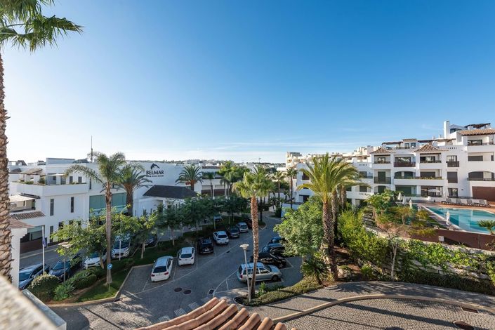 Image No.30-3 Bed Apartment for sale