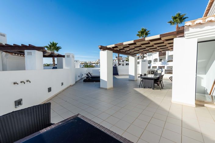 Image No.35-3 Bed Apartment for sale