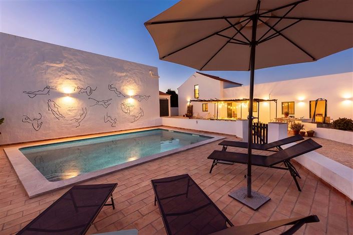 Image No.52-6 Bed Villa for sale