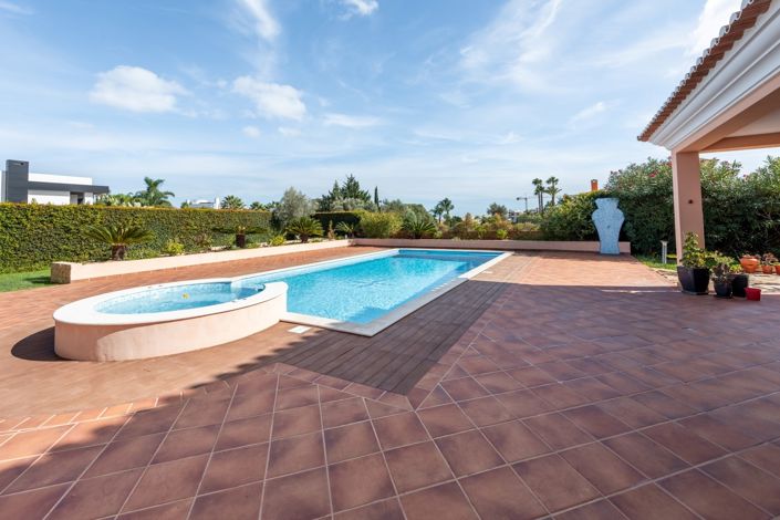 Image No.38-4 Bed Villa for sale