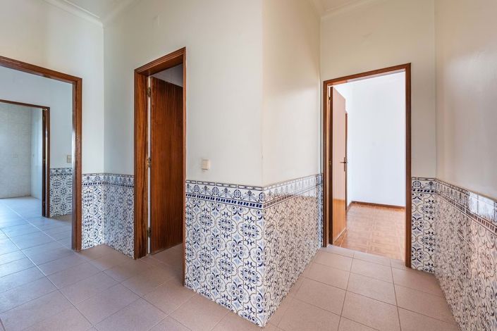 Image No.15-3 Bed Apartment for sale