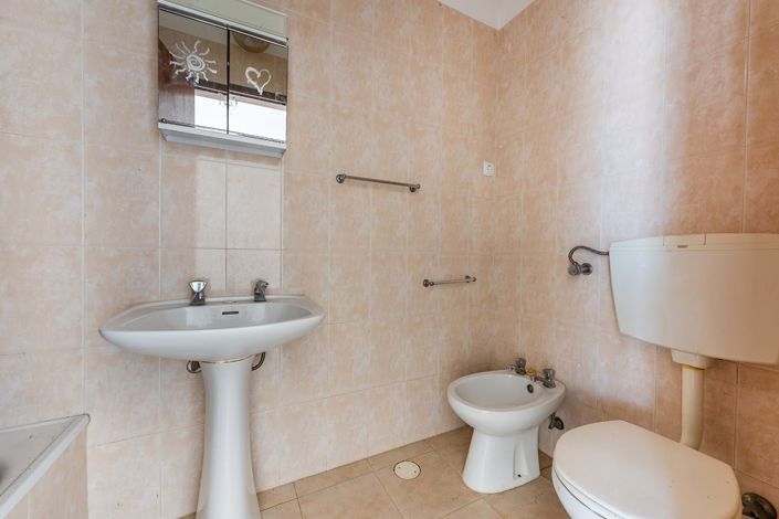 Image No.24-3 Bed Apartment for sale