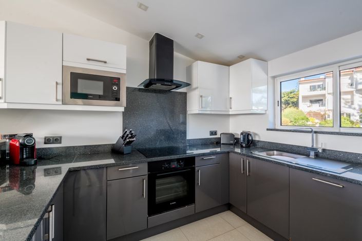 Image No.5-2 Bed Townhouse for sale