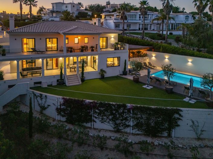 Image No.1-5 Bed Villa for sale