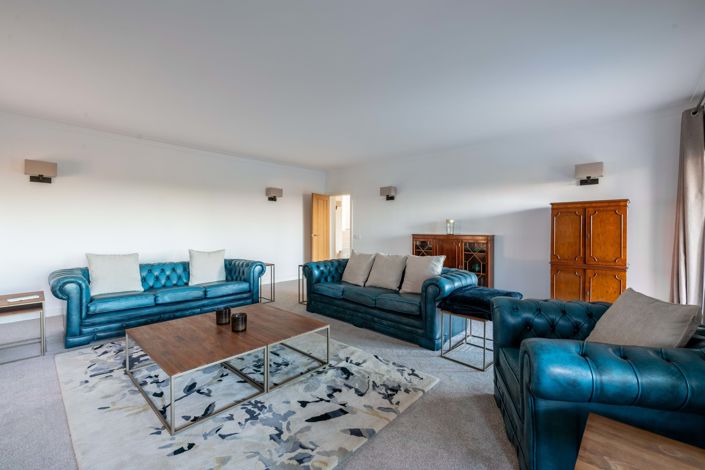 Image No.12-5 Bed Villa for sale