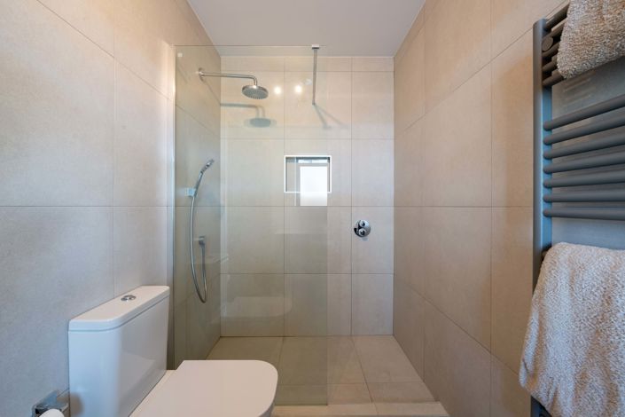 Image No.27-5 Bed Villa for sale