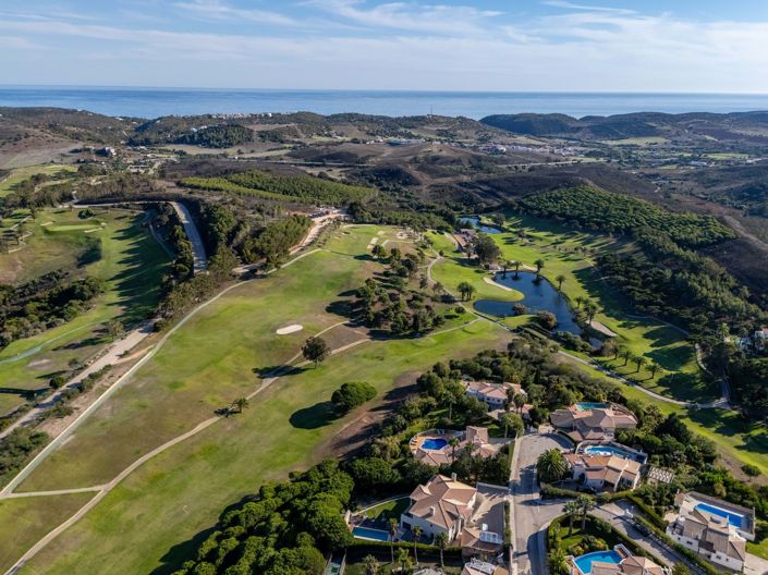 Image No.2-5 Bed Villa for sale