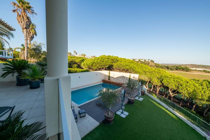 Image No.36-5 Bed Villa for sale