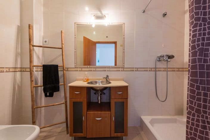 Image No.14-4 Bed Villa for sale