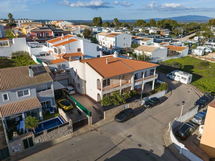 Image No.5-4 Bed Villa for sale