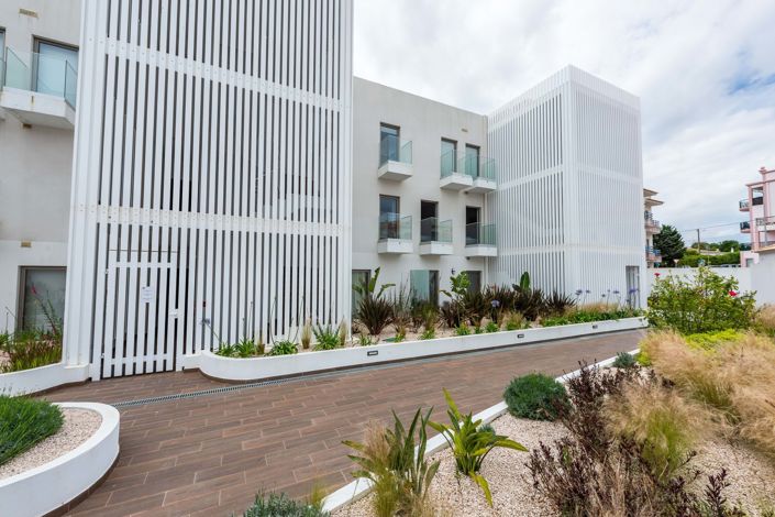 Image No.22-2 Bed Apartment for sale