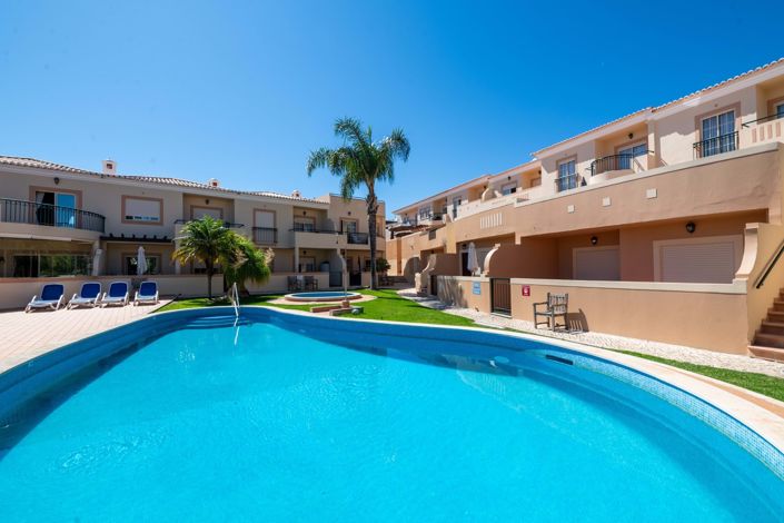 Image No.6-3 Bed Townhouse for sale