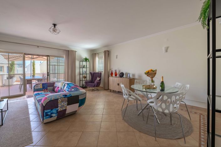 Image No.12-3 Bed Townhouse for sale