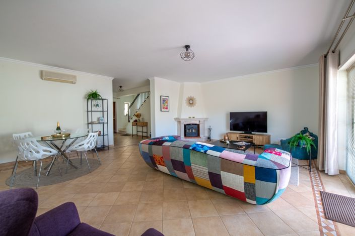 Image No.14-3 Bed Townhouse for sale