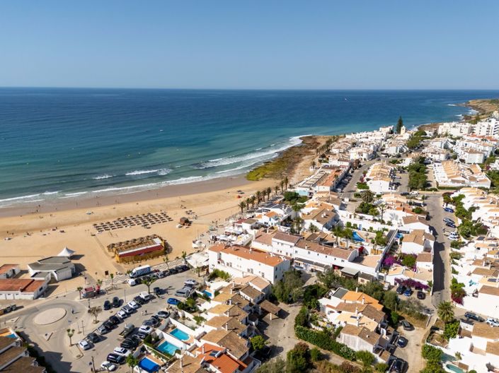 Image No.42-3 Bed Townhouse for sale