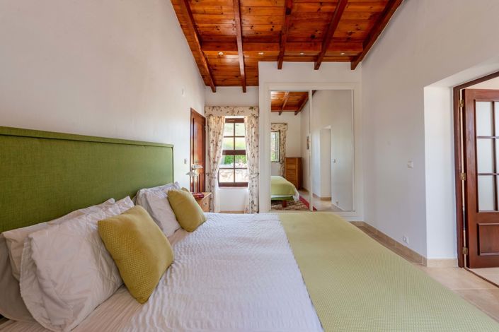 Image No.16-2 Bed Villa for sale