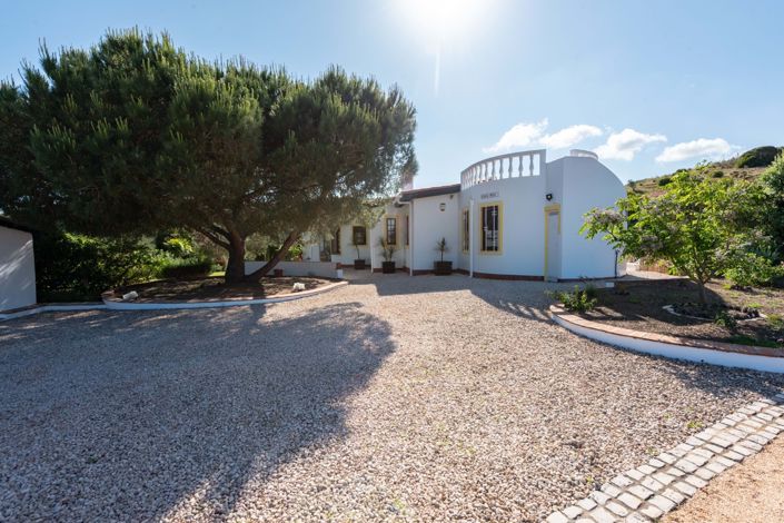 Image No.18-2 Bed Villa for sale