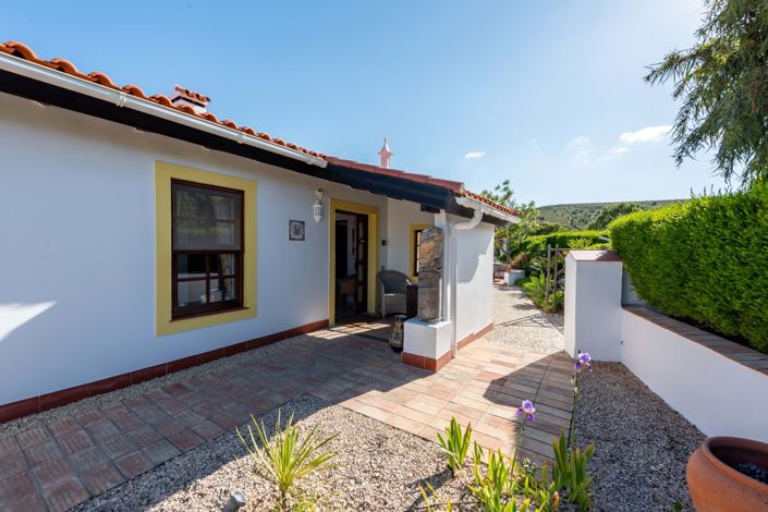 Image No.19-2 Bed Villa for sale