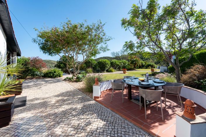 Image No.20-2 Bed Villa for sale