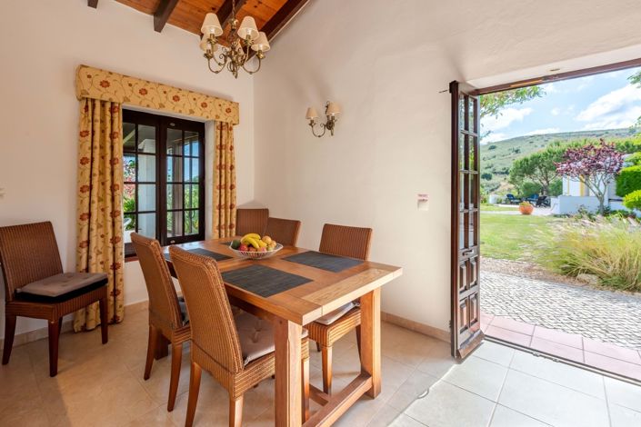 Image No.5-2 Bed Villa for sale