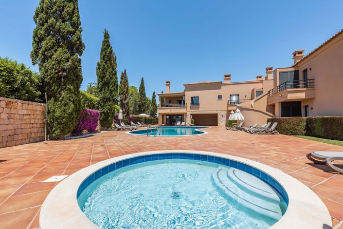 Image No.24-2 Bed Apartment for sale