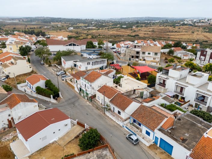 Image No.4-2 Bed Villa for sale