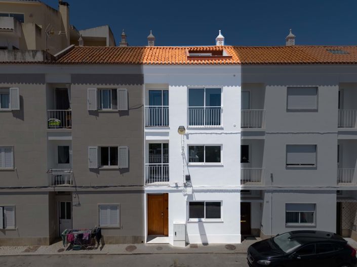 Image No.29-6 Bed Townhouse for sale