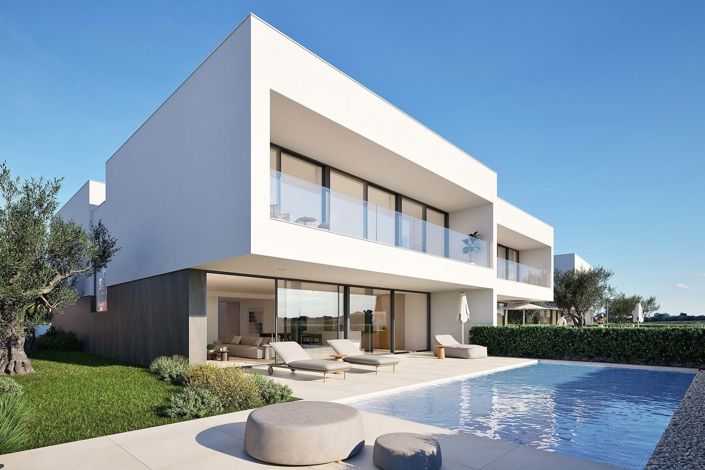 Image No.1-4 Bed Villa for sale