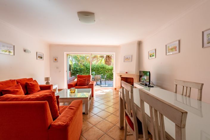 Image No.4-2 Bed Townhouse for sale