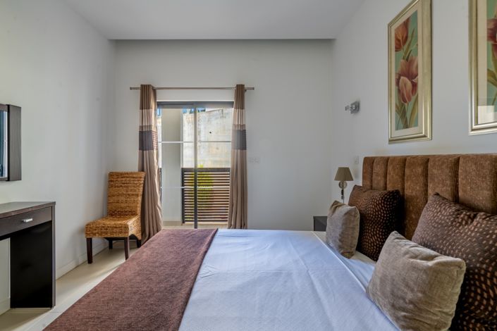 Image No.15-2 Bed Apartment for sale