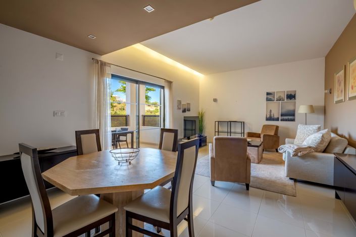 Image No.9-2 Bed Apartment for sale