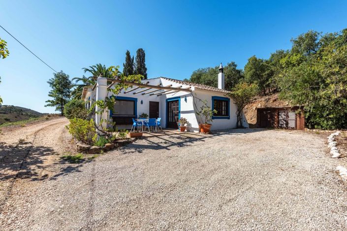 Image No.6-6 Bed Villa for sale