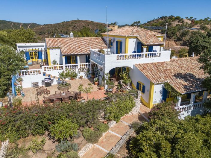 Image No.12-6 Bed Villa for sale