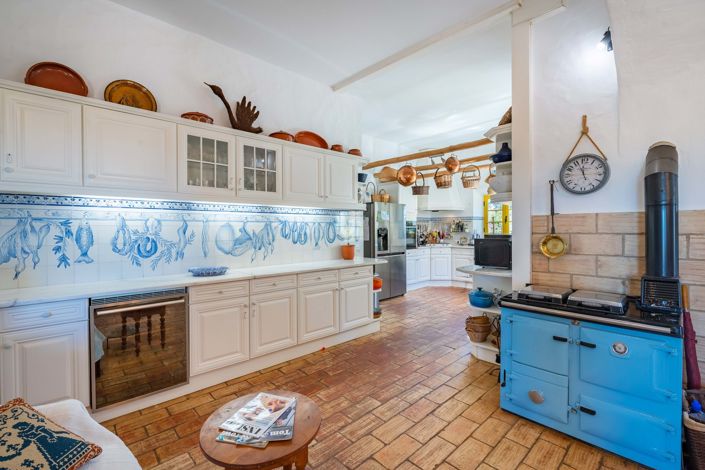 Image No.17-6 Bed Villa for sale