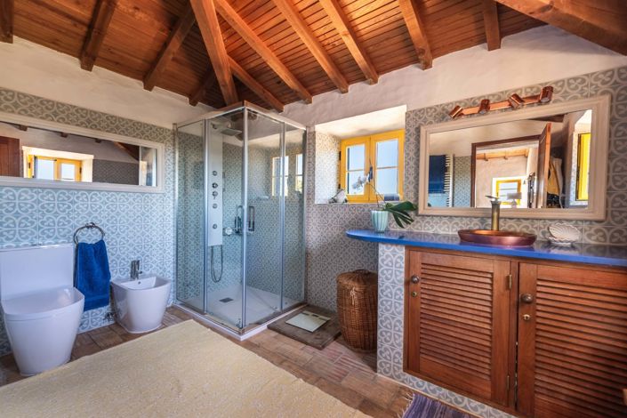 Image No.38-6 Bed Villa for sale