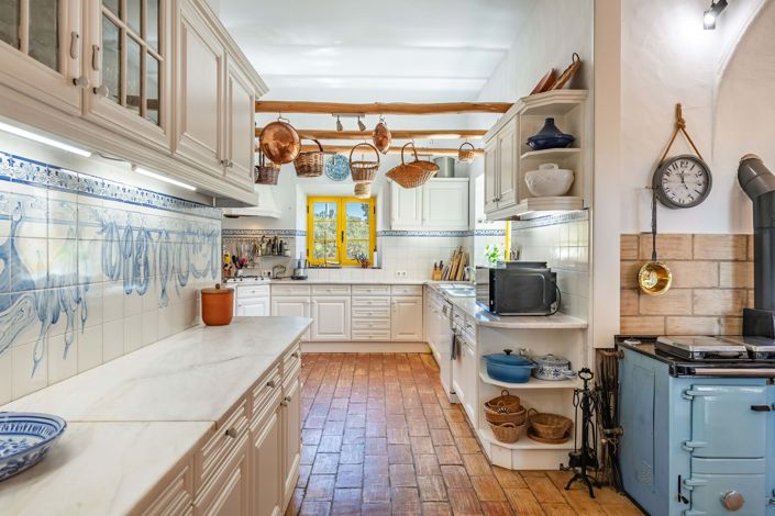 Image No.60-6 Bed Villa for sale