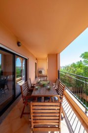 23-4513-78d1f4f8b6655591b02d22fabb36a692d73cc